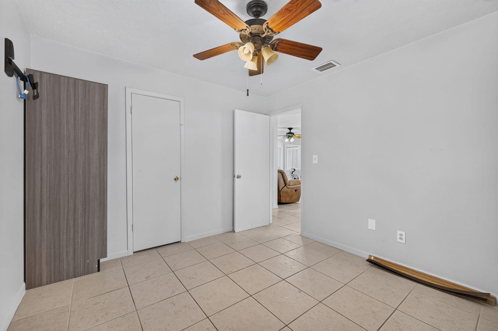 6868 E CENTER Street, Okeechobee, FL 34974 photo 19