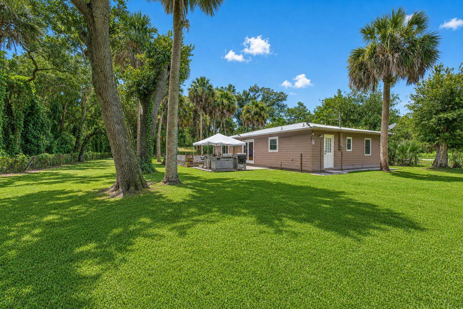 6868 E CENTER Street, Okeechobee, FL 34974 photo 22
