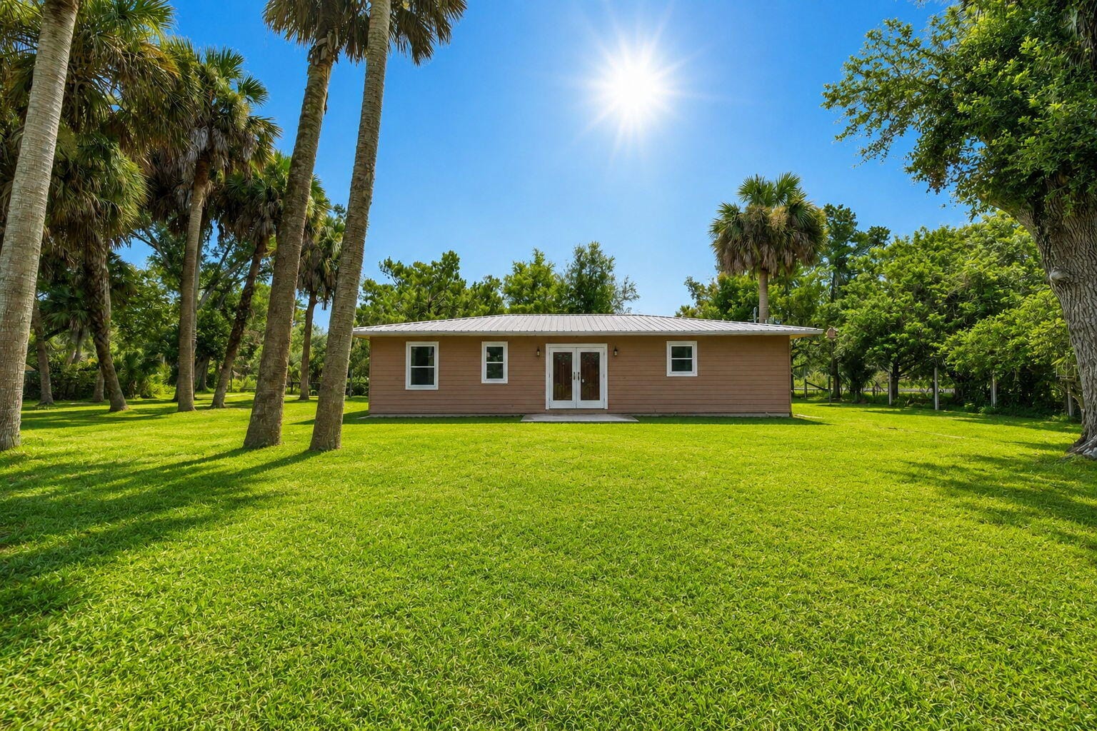 6868 E CENTER Street, Okeechobee, FL 34974 photo 23