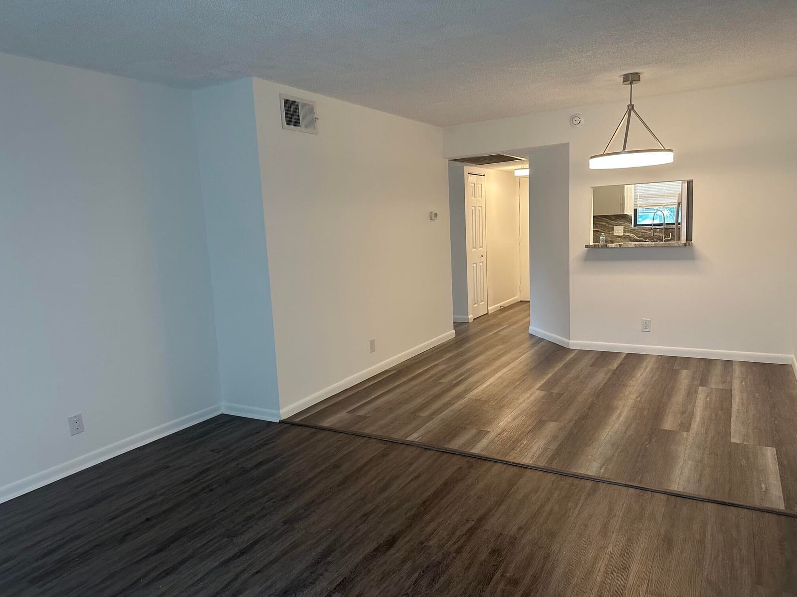 21915 Lake Forest Circle 106 — photo 6