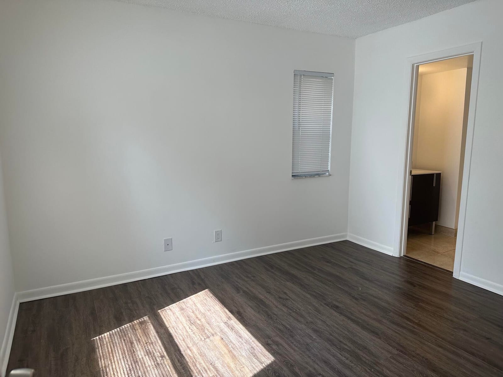 21915 Lake Forest Circle 106 — photo 7