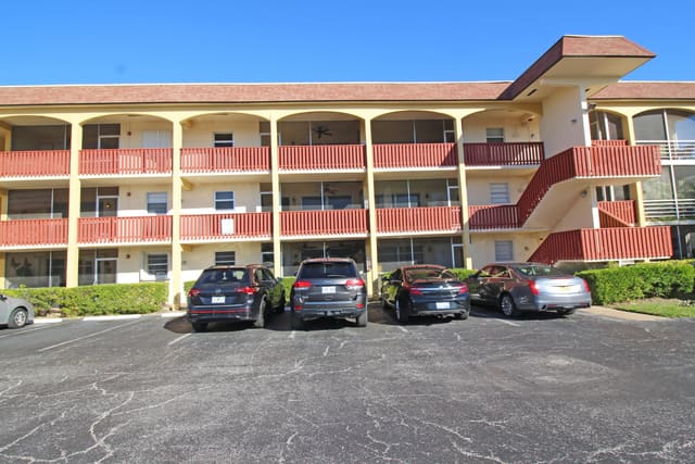 651 PINE Drive 101, Garden Isles 2 Co Op, Pompano Beach, FL