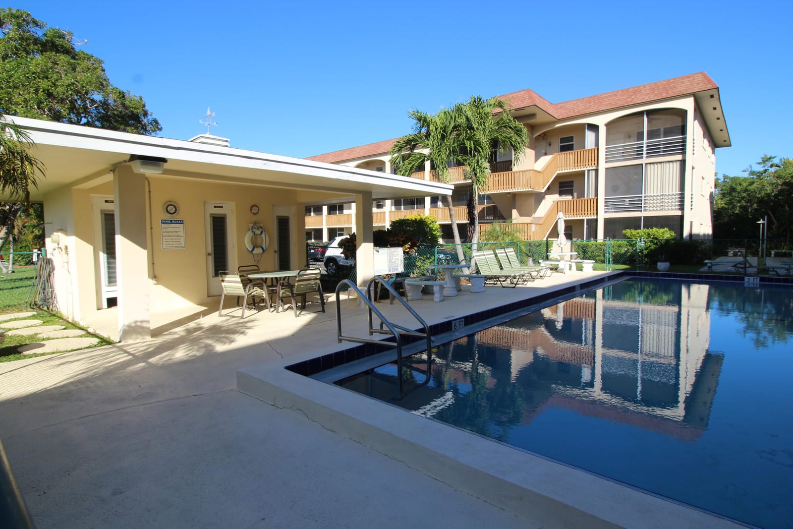 651 PINE Drive 101 — photo 3