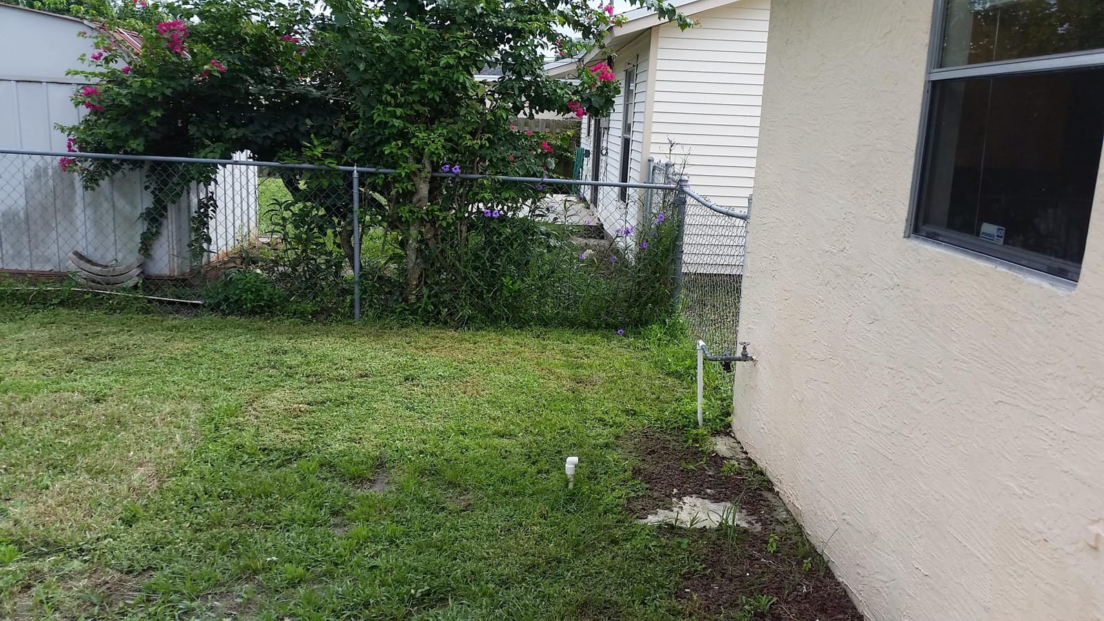 460 Fleming Avenue — photo 2