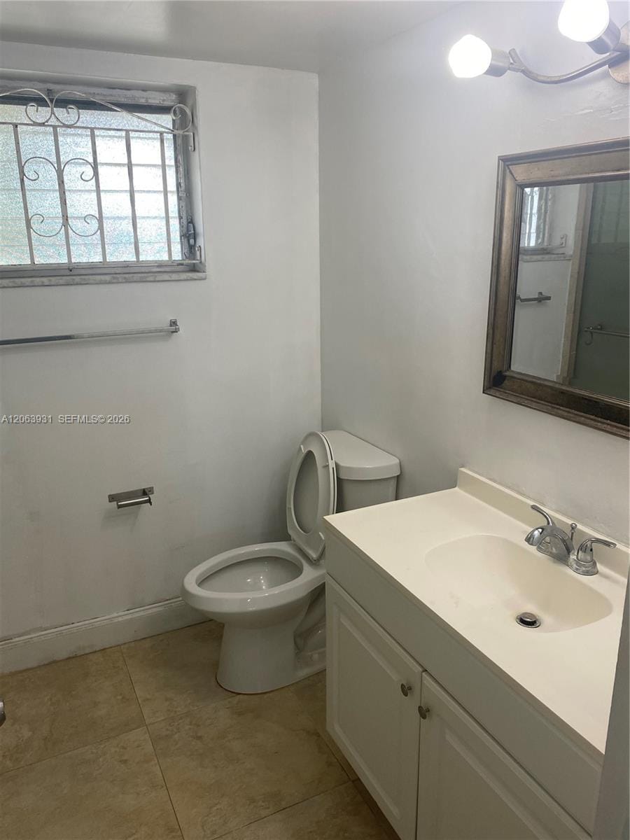 1550 NE 191st Street 309 — photo 9