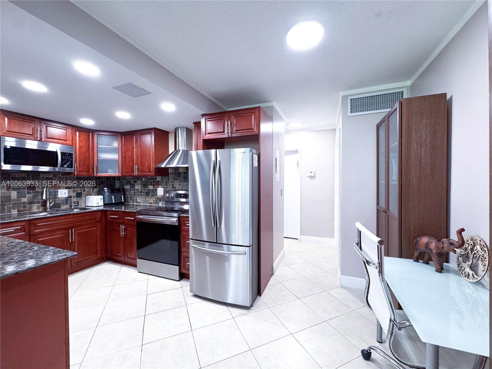2455 NE 51st Street E114, Fort Lauderdale, FL 33308 photo 5