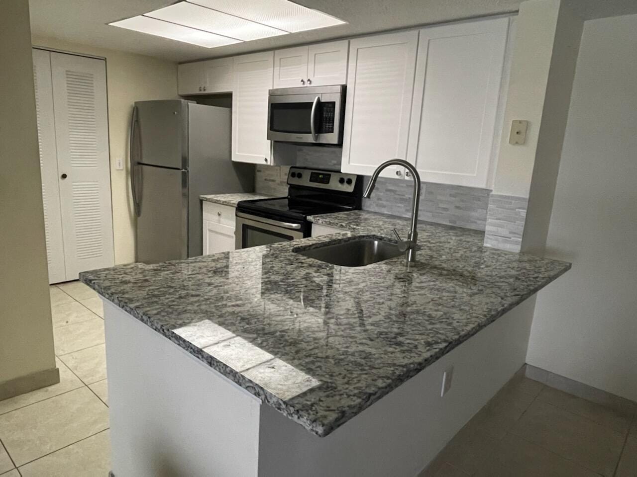 5045 Wiles Road 308, Coconut Creek, FL 33073 photo 8