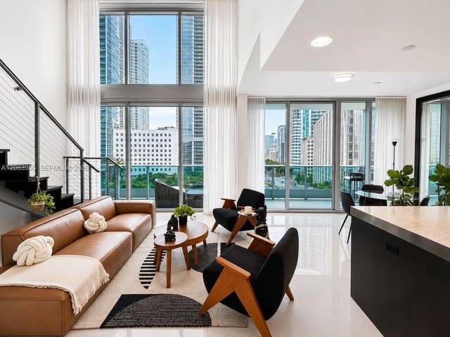 200 Biscayne Boulevard Way 503, Epic West, Miami, FL