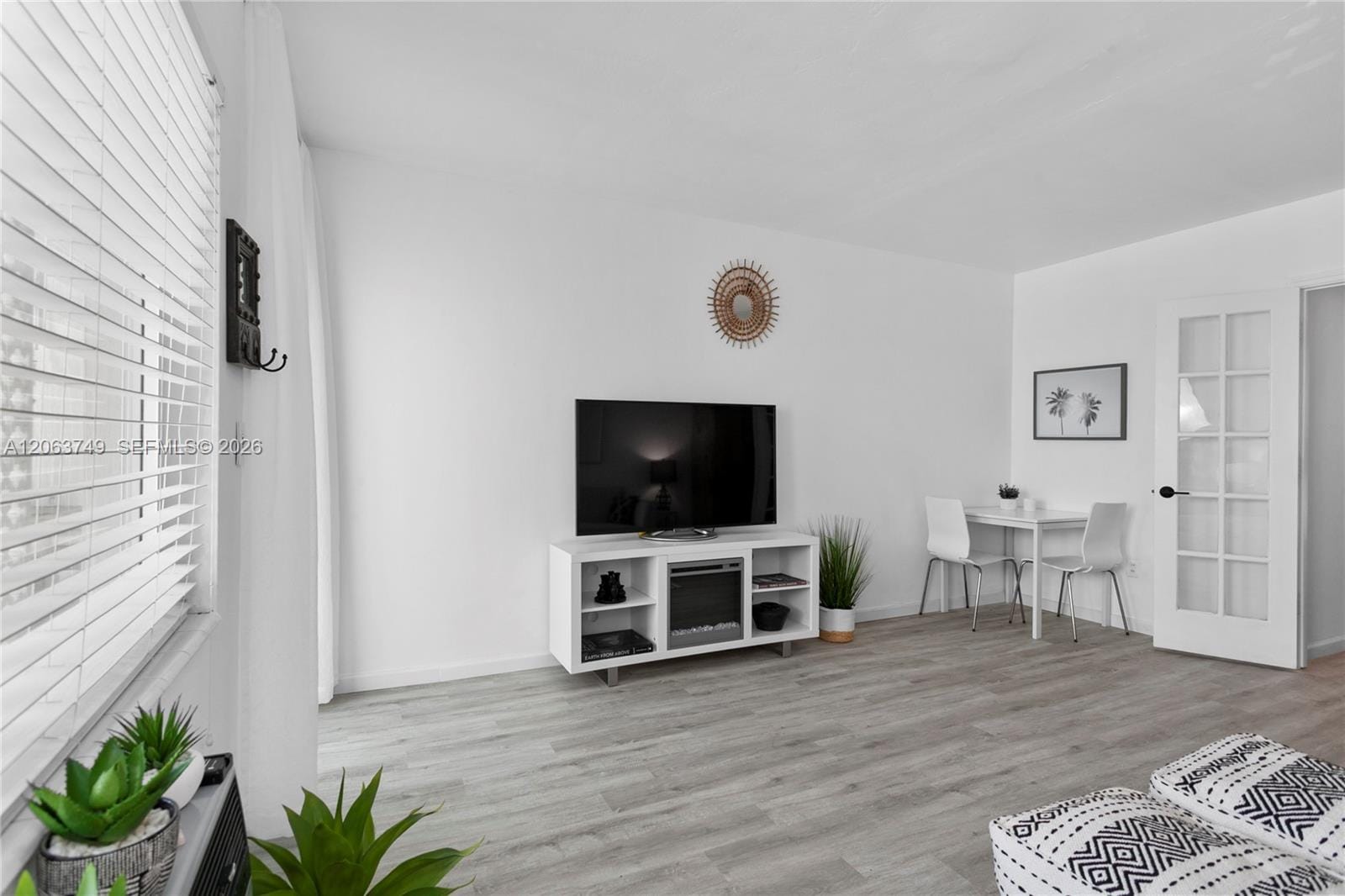 641 Espanola Way 24 — photo 11