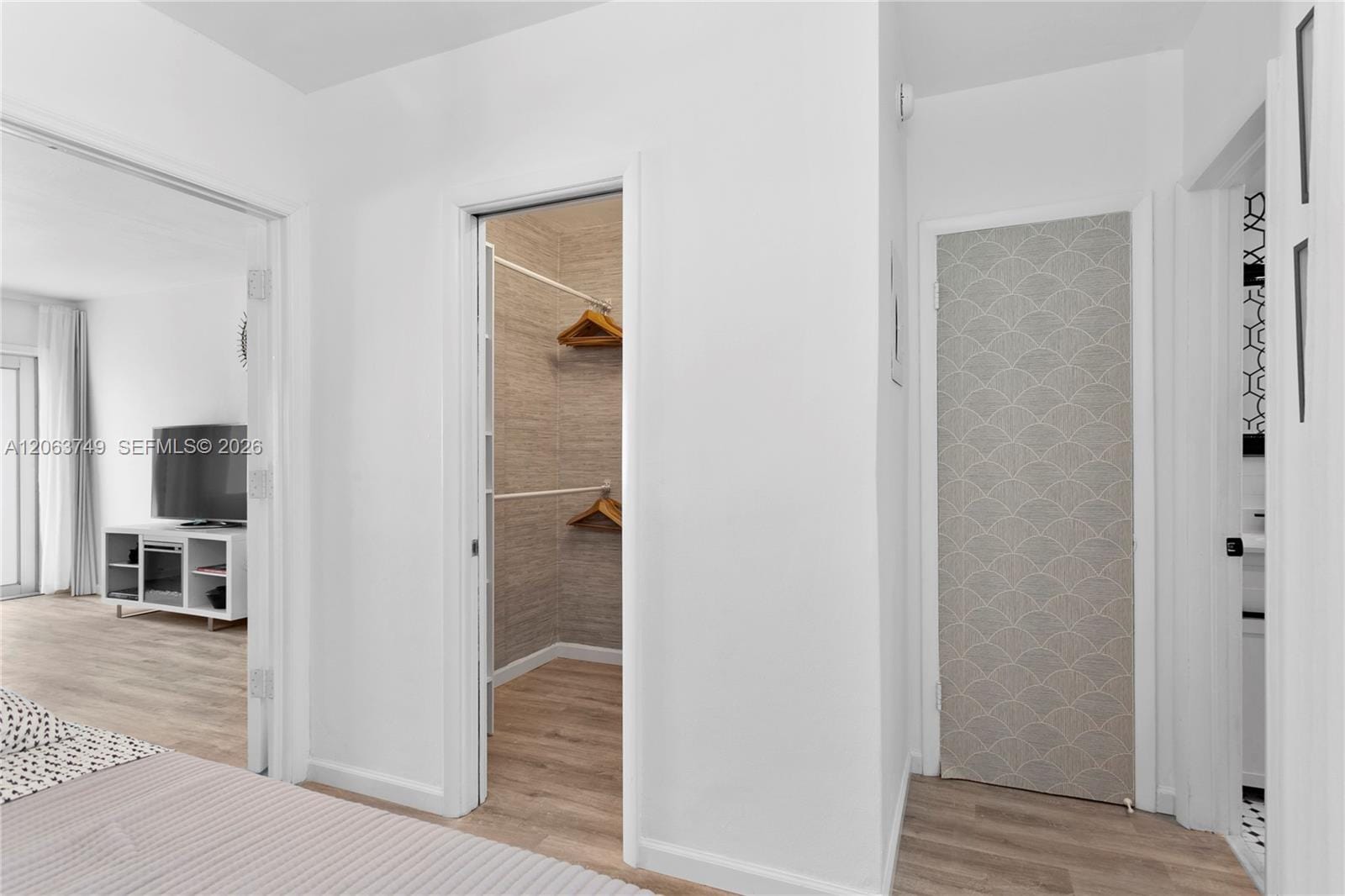 641 Espanola Way 24 — photo 10