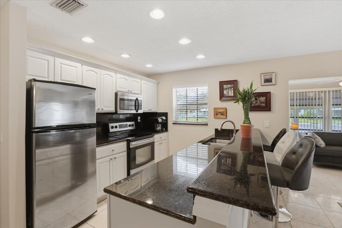1172 S Drive Circle B — photo 5