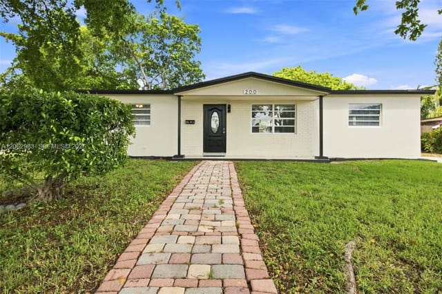 200 N 69th Terrace, sold in Boulevard Heights Sec 7, Hollywood, FL