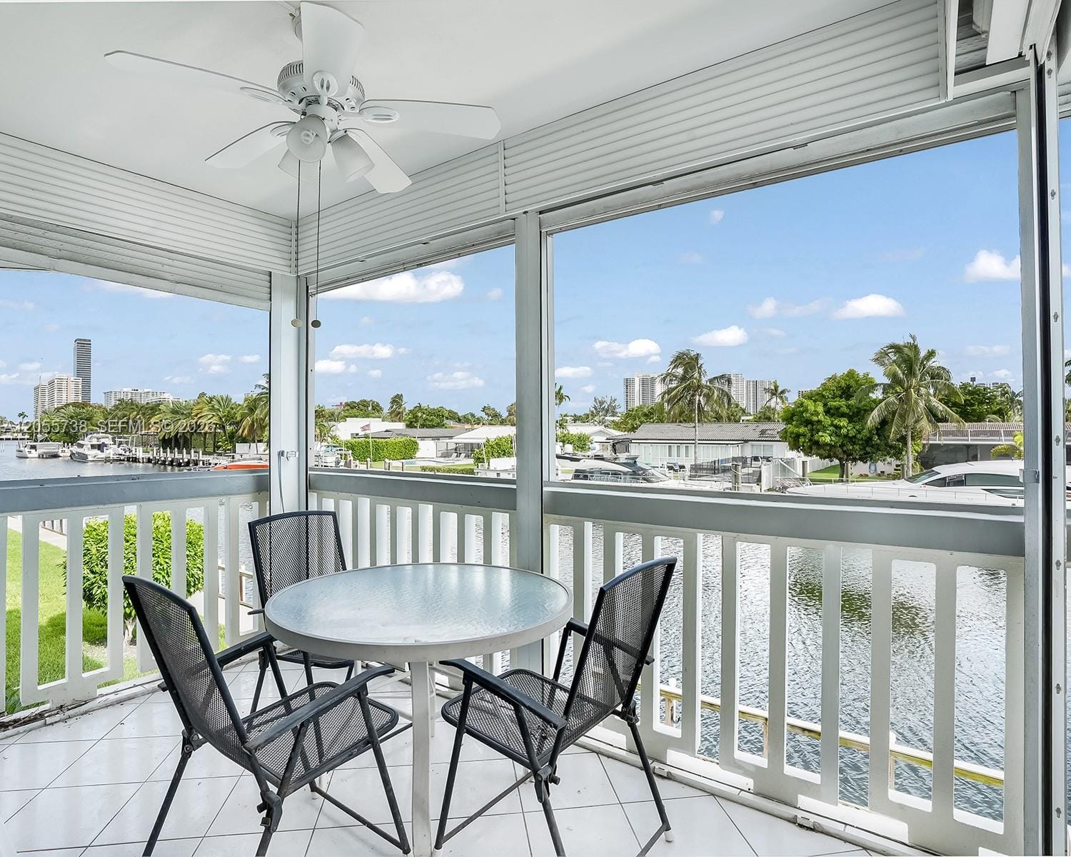 455 Paradise Isle Boulevard 207, Hallandale Beach, FL 33009