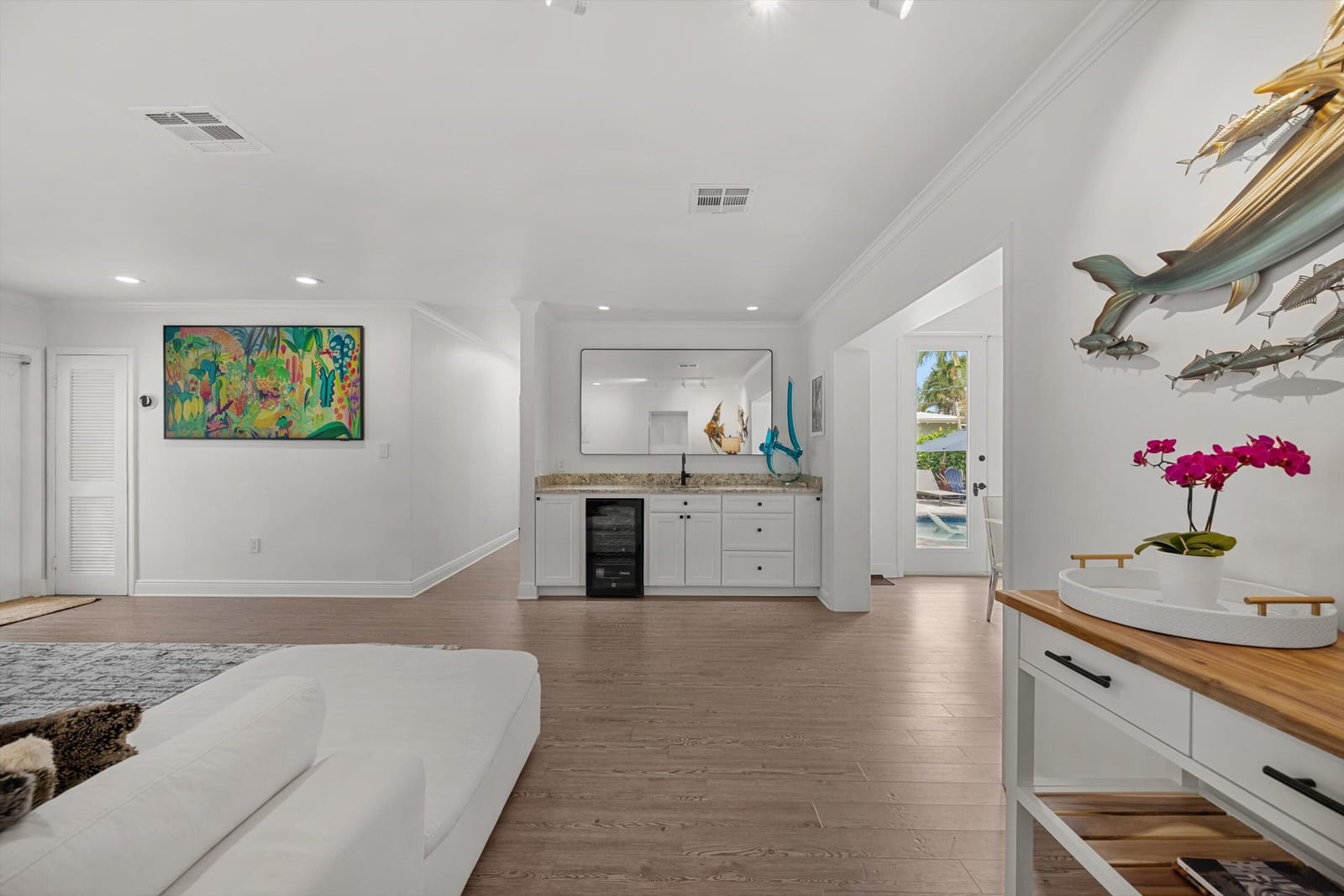 765 Lagoon Drive — photo 7
