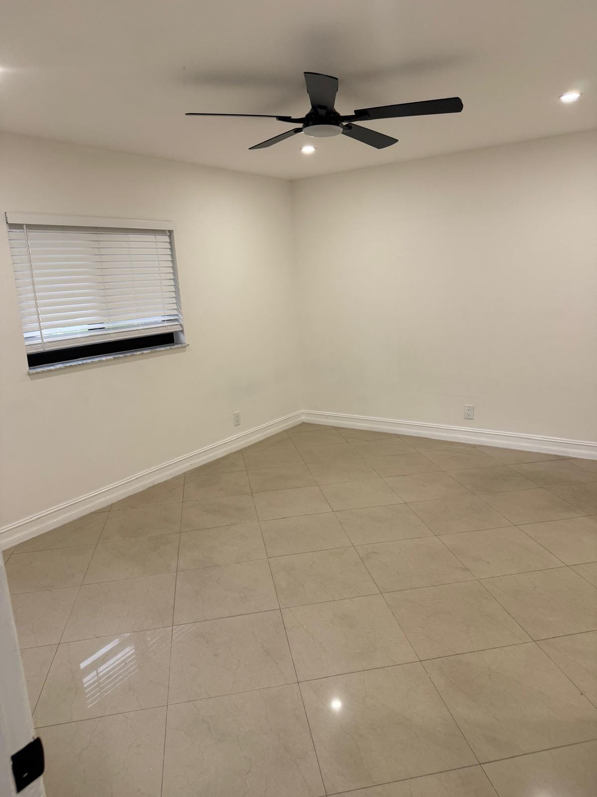 7000 TYLER Street — photo 5