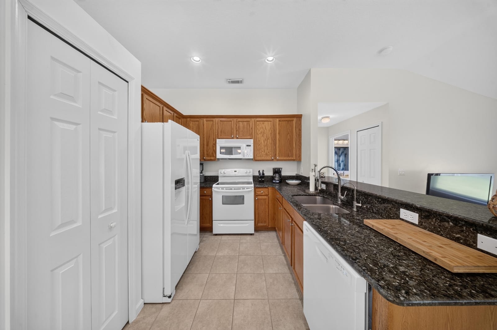 2325 SW SALMON Road — photo 11