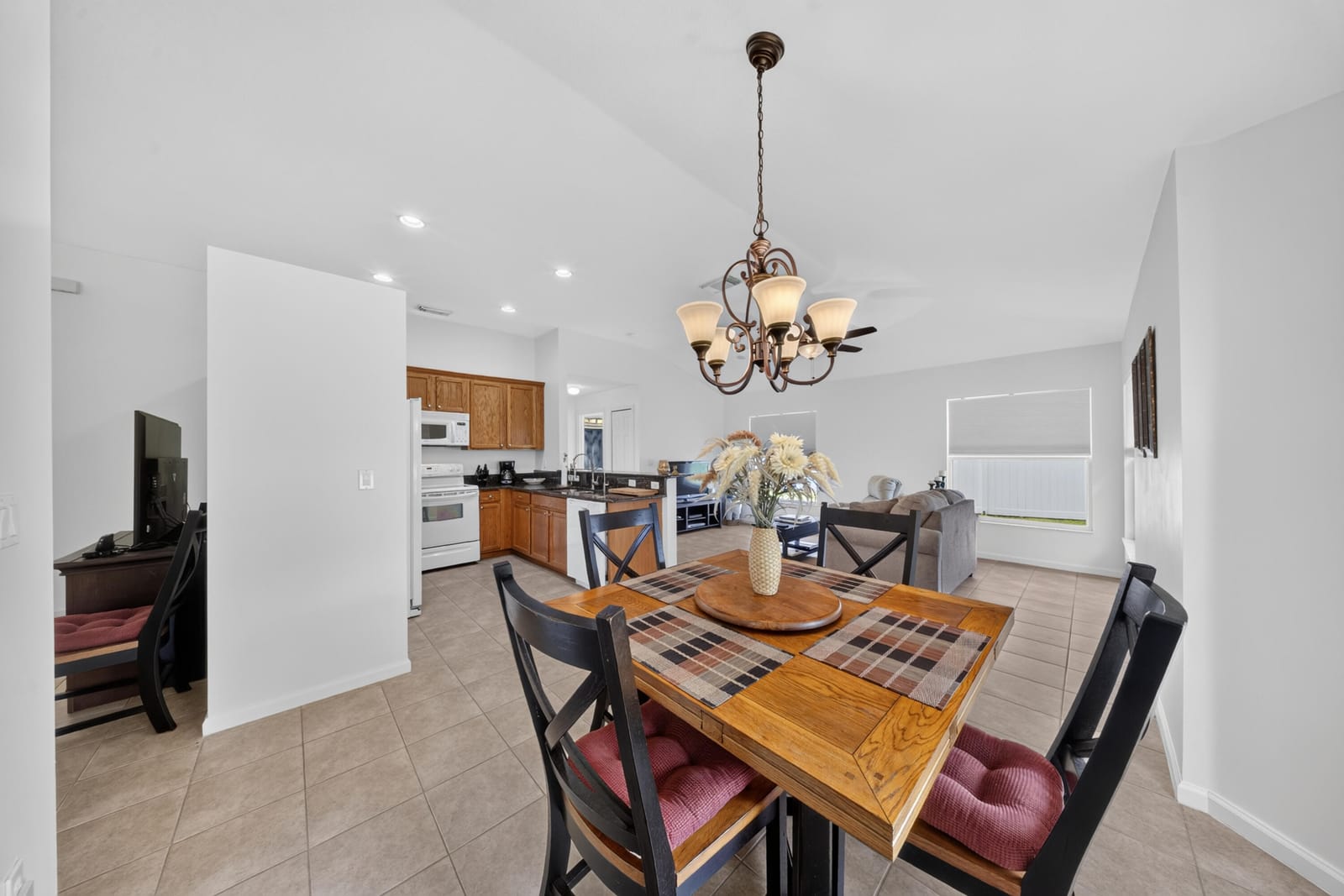 2325 SW SALMON Road — photo 8