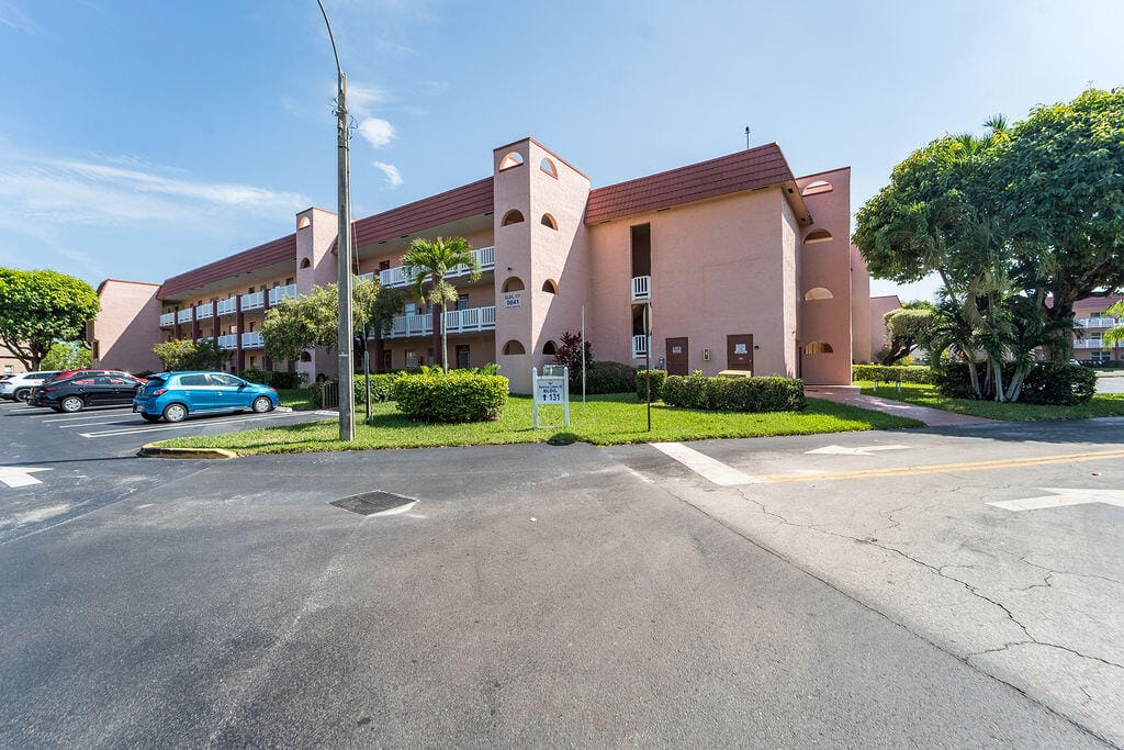 9641 SUNRISE LAKES Boulevard 208, Sunrise, FL 33322 photo 24
