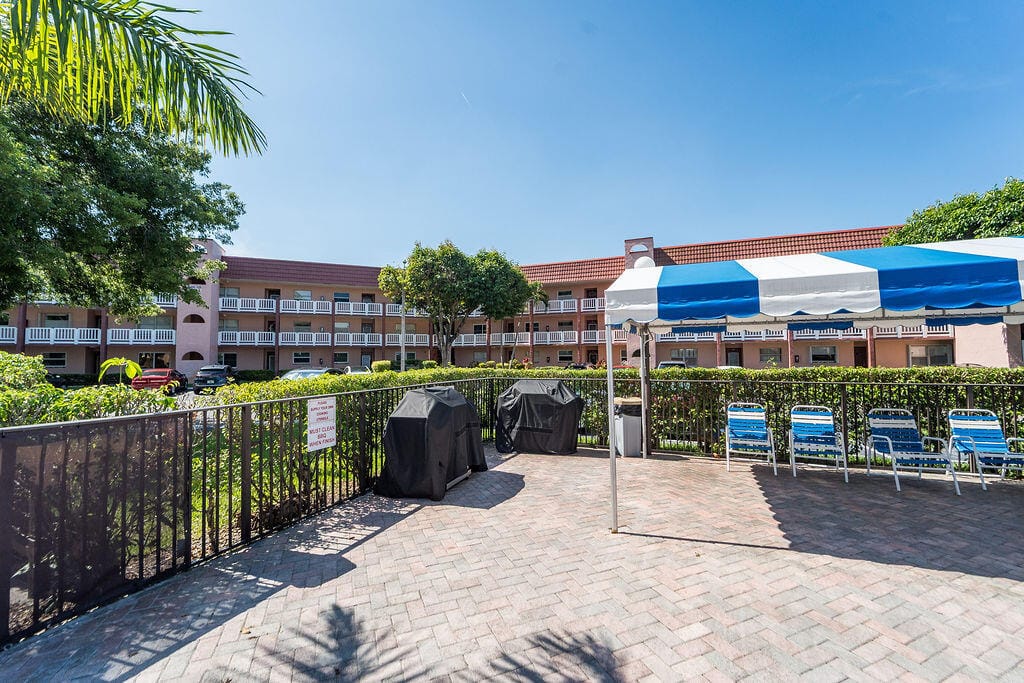 9641 SUNRISE LAKES Boulevard 208, Sunrise, FL 33322 photo 28