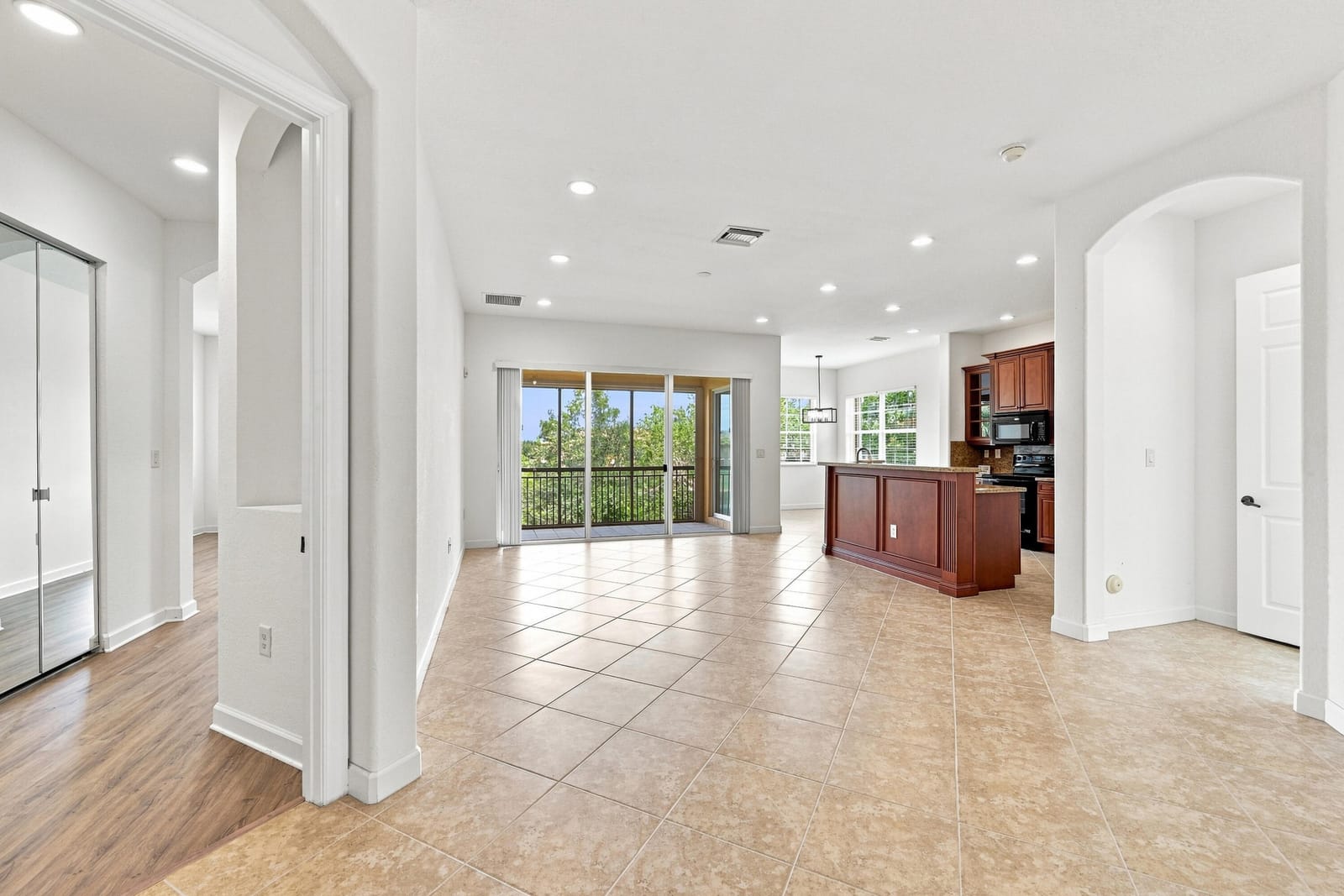 8288 NW 128th Lane 38-F — photo 4
