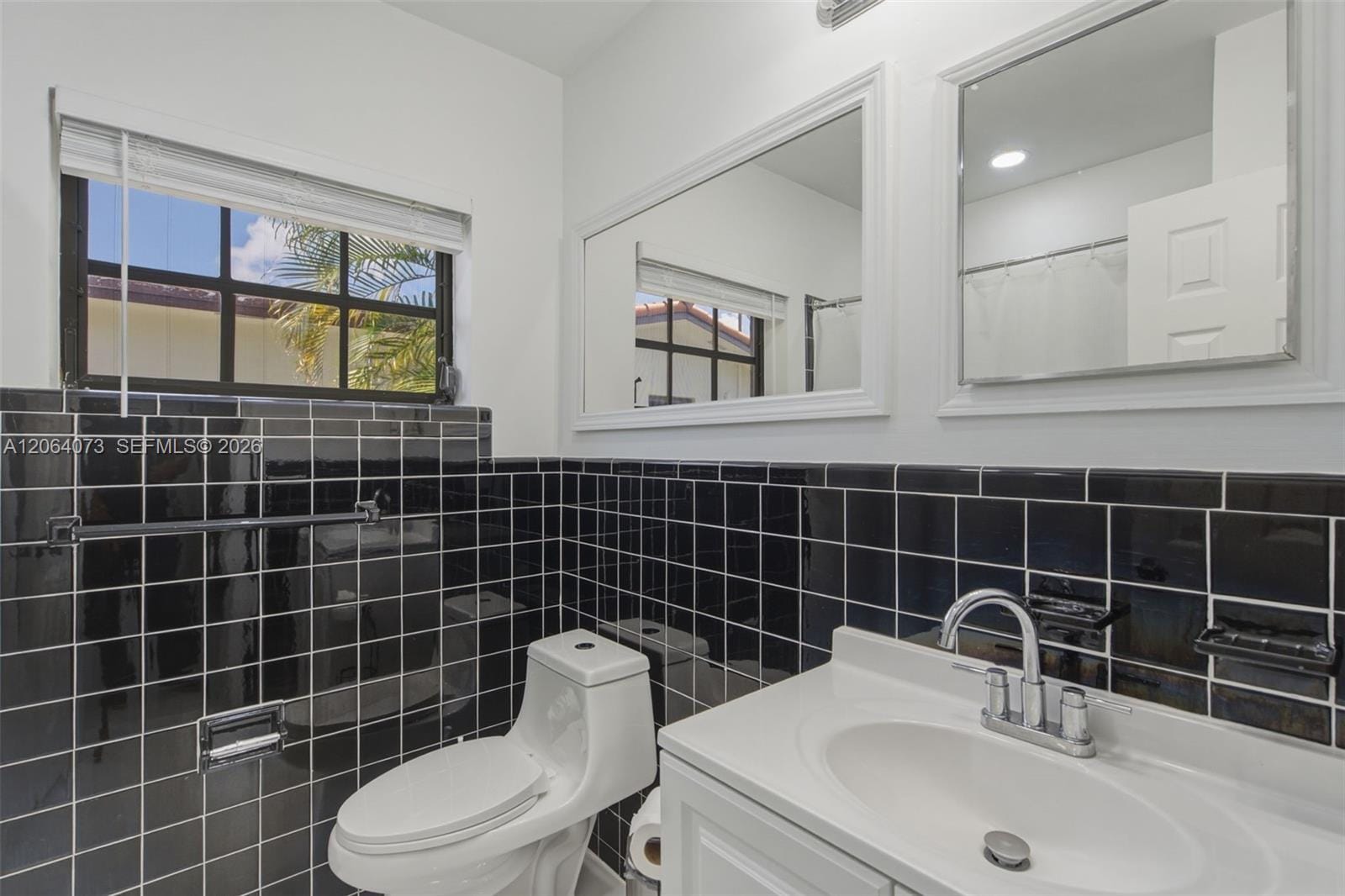 11621 NW 58th Place, Hialeah, FL 33012 photo 18