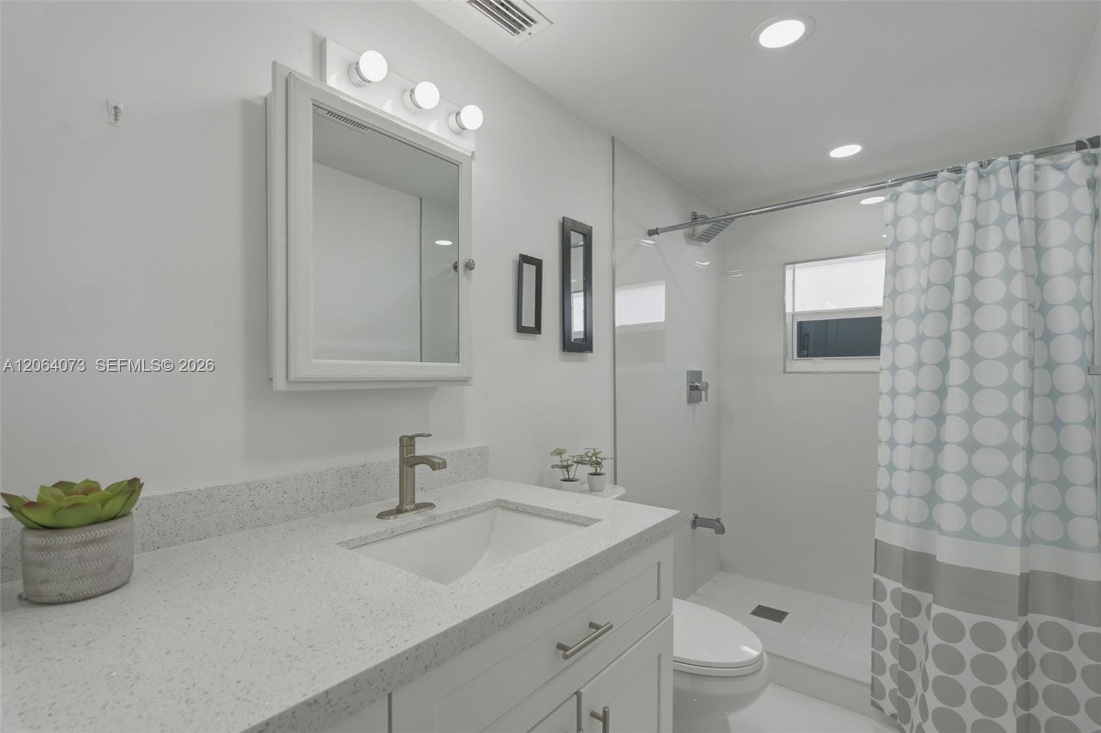 11621 NW 58th Place — photo 9