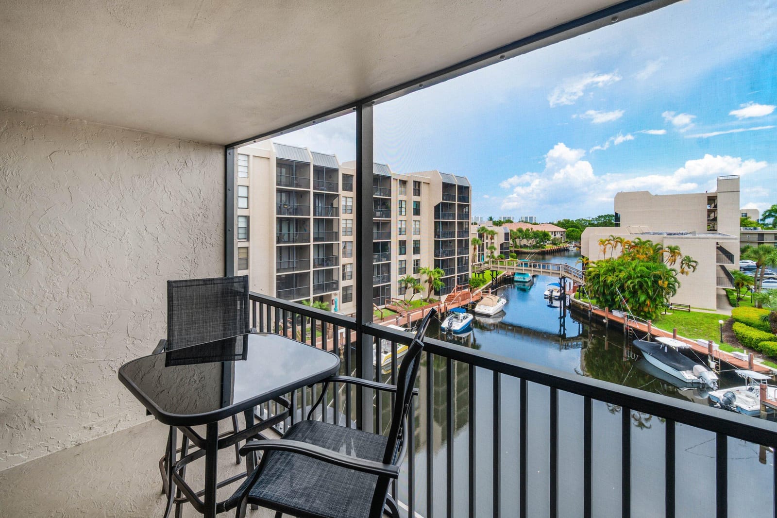 4 Royal Palm Way 4020 — photo 2
