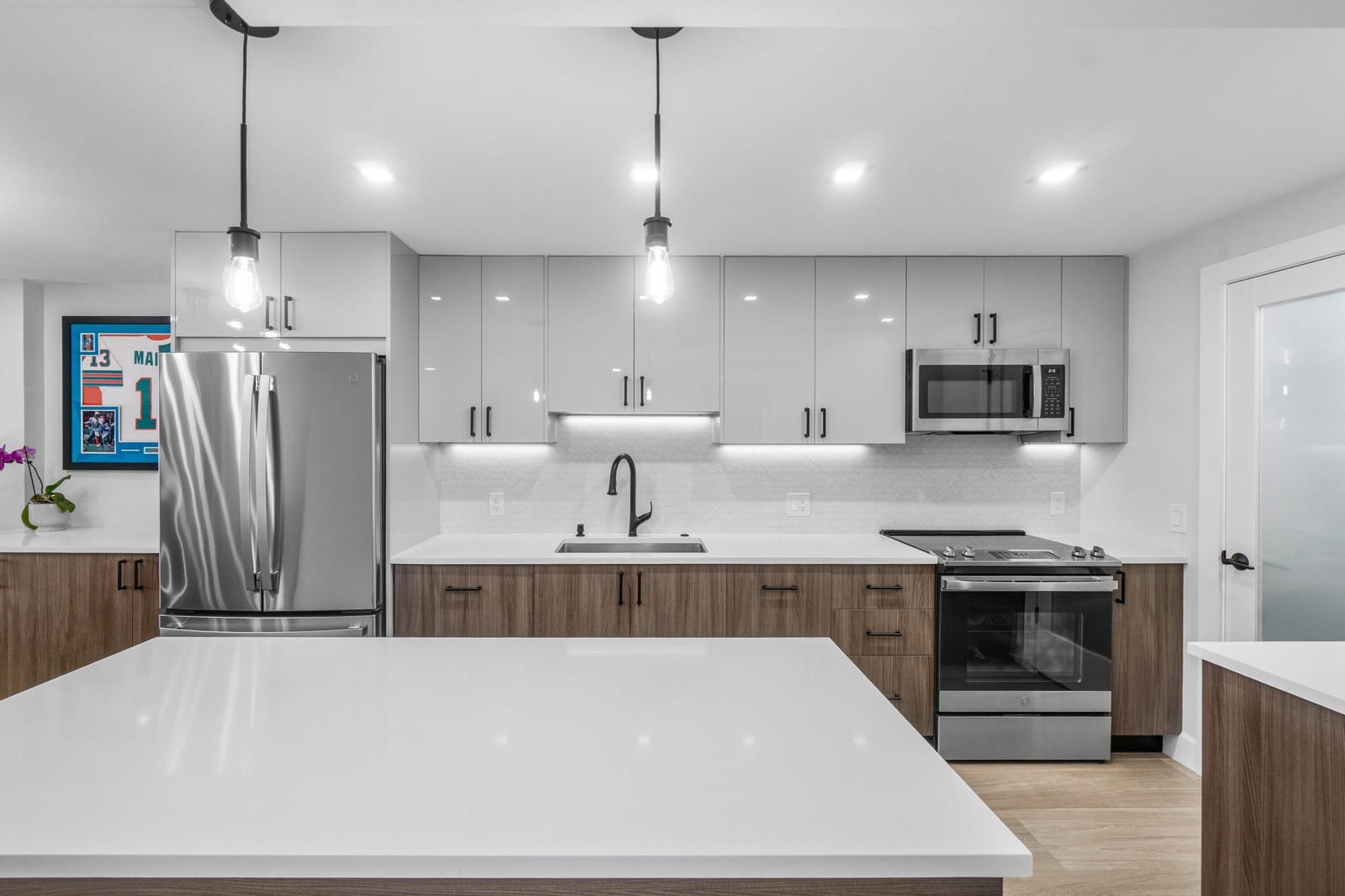 4 Royal Palm Way 4020 — photo 3
