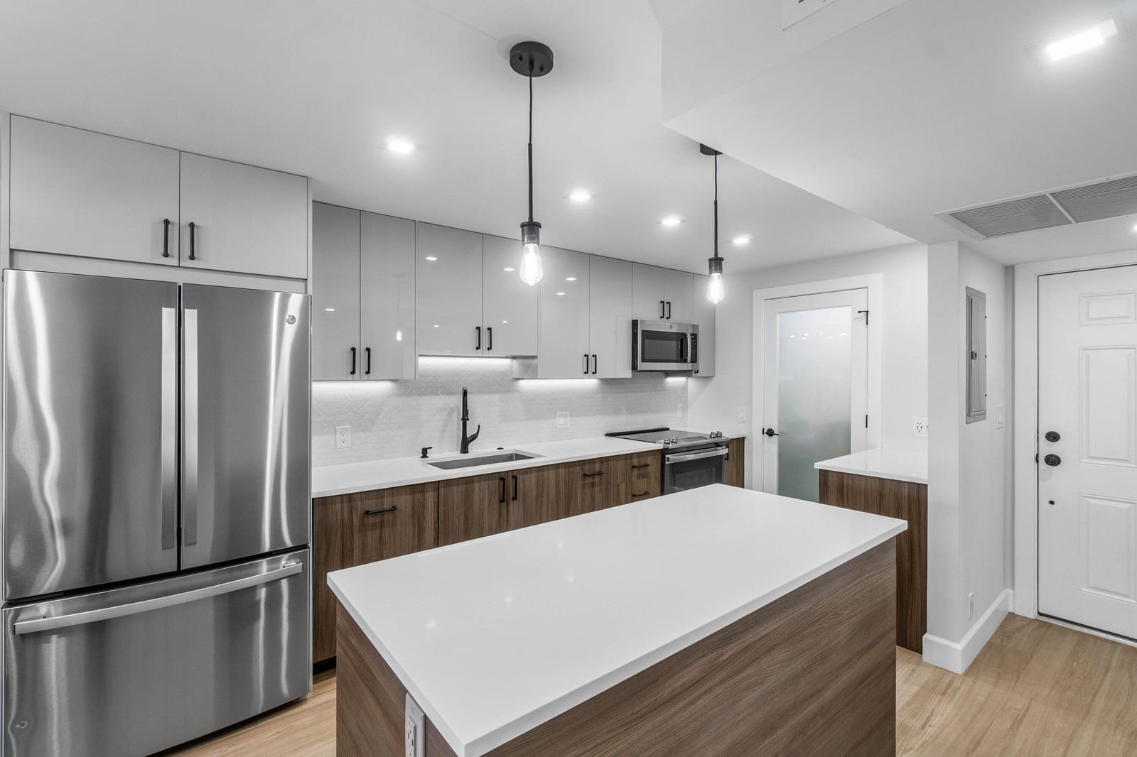 4 Royal Palm Way 4020 — photo 6
