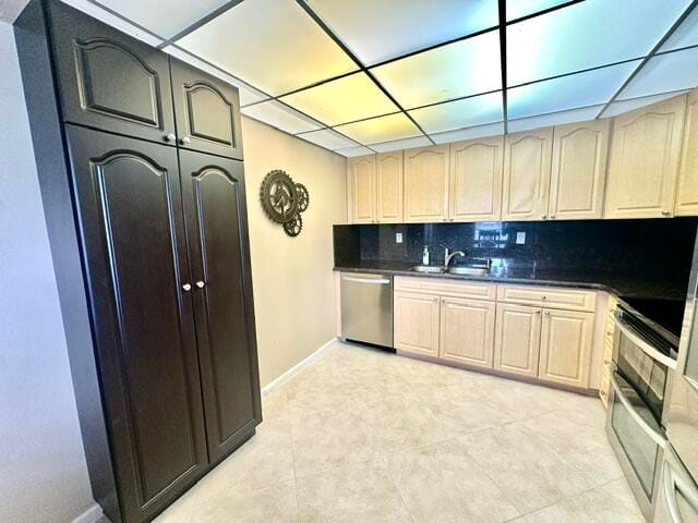 1049 Lincoln C — photo 4