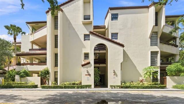 9020 SW 125th Avenue F109, Kenland Bend South, Miami, FL