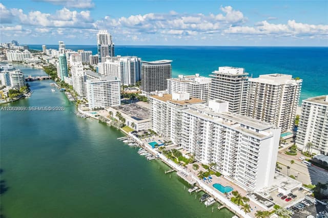 5700 Collins Avenue 15D, Miami Beach, FL 33140