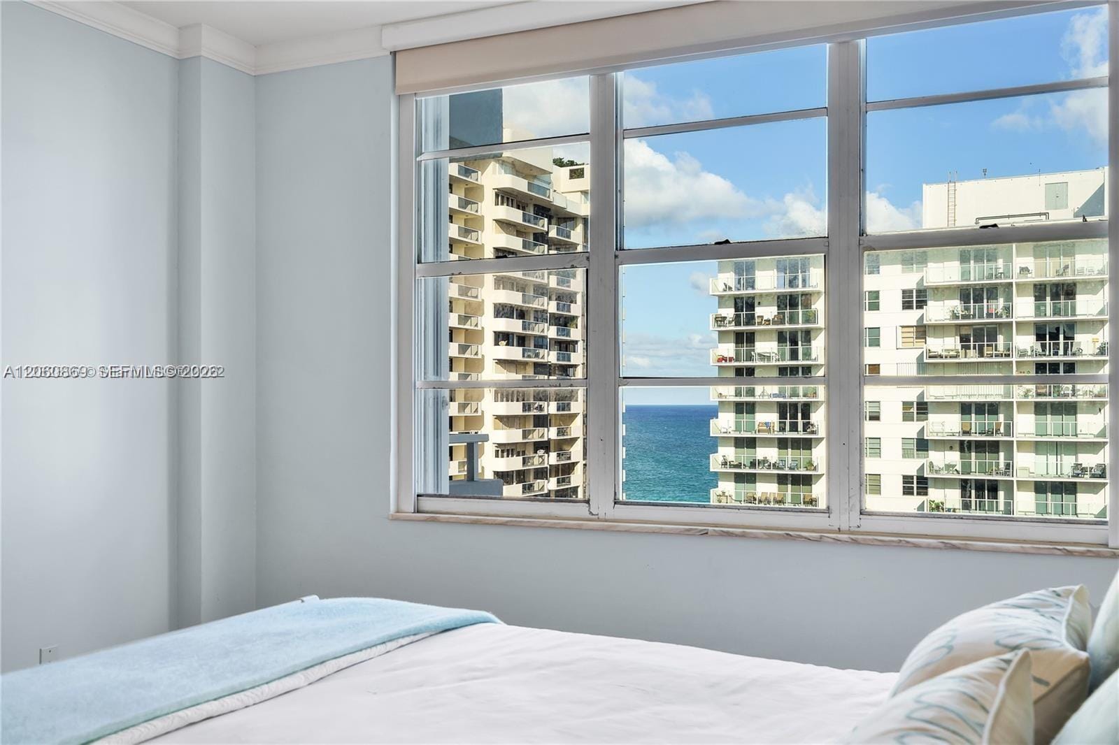 5700 Collins Avenue 15D, Miami Beach, FL 33140 photo 11