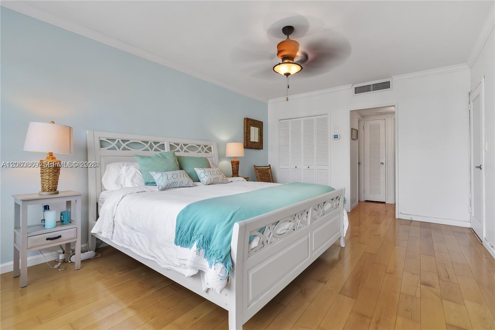 5700 Collins Avenue 15D, Miami Beach, FL 33140 photo 12