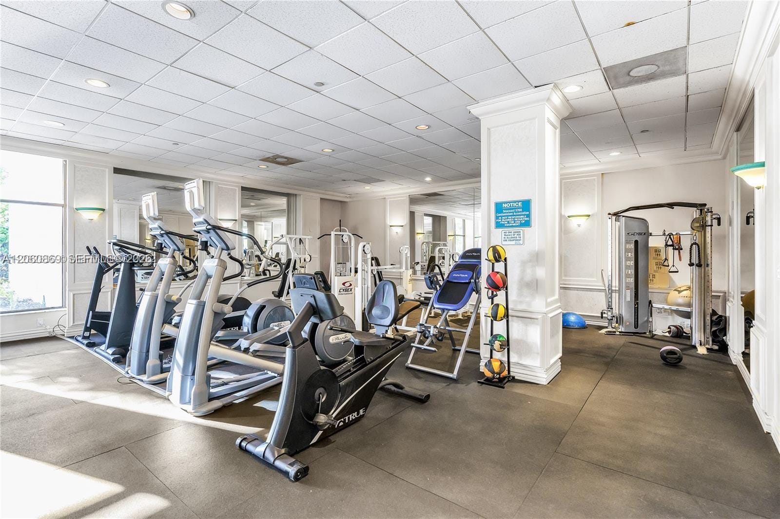 5700 Collins Avenue 15D, Miami Beach, FL 33140 photo 28