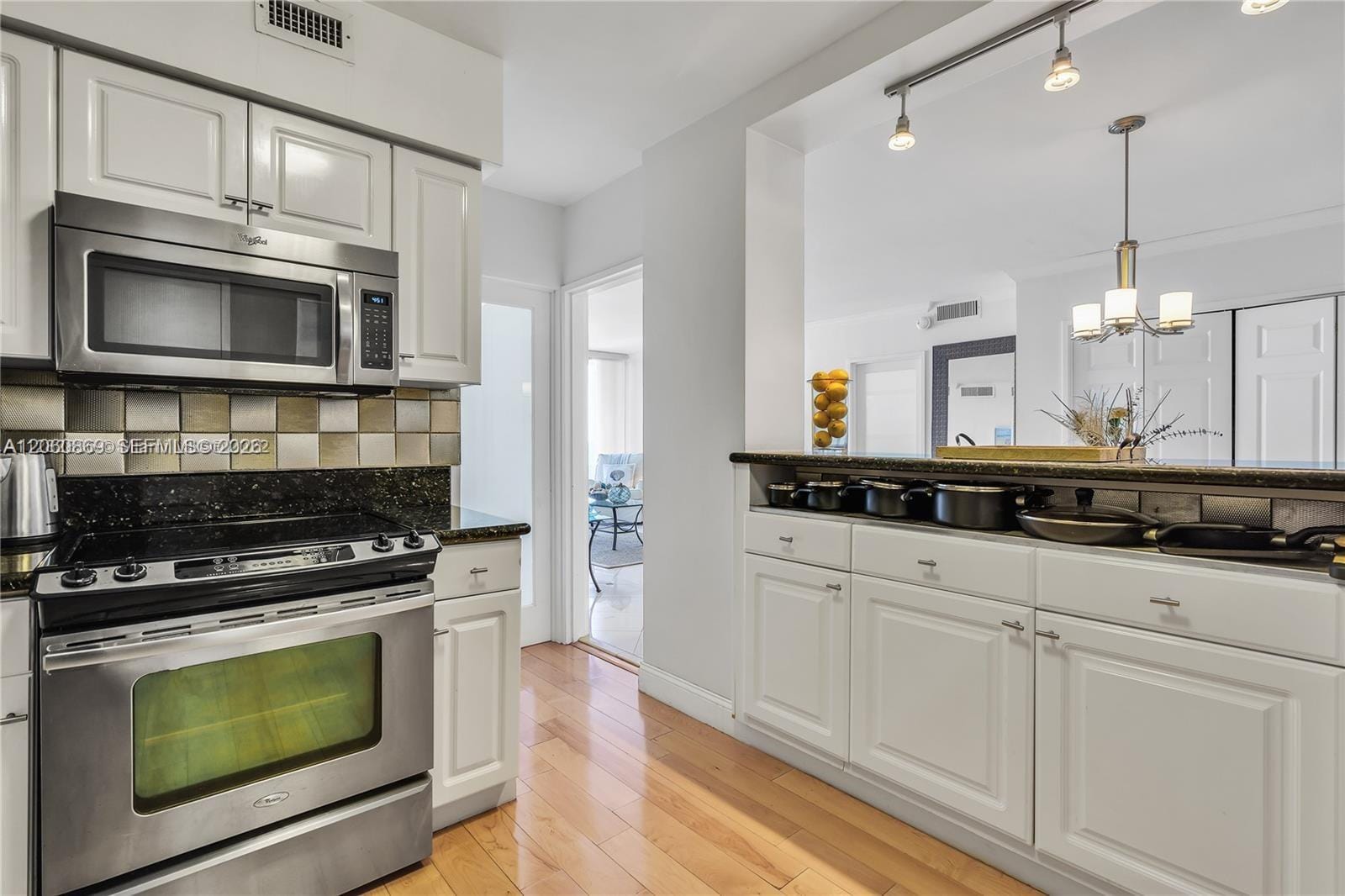 5700 Collins Avenue 15D, Miami Beach, FL 33140 photo 7