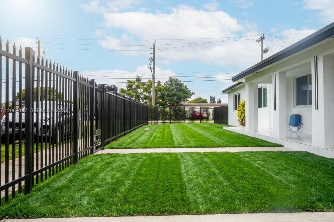 10860 SW 217th Terrace — photo 3