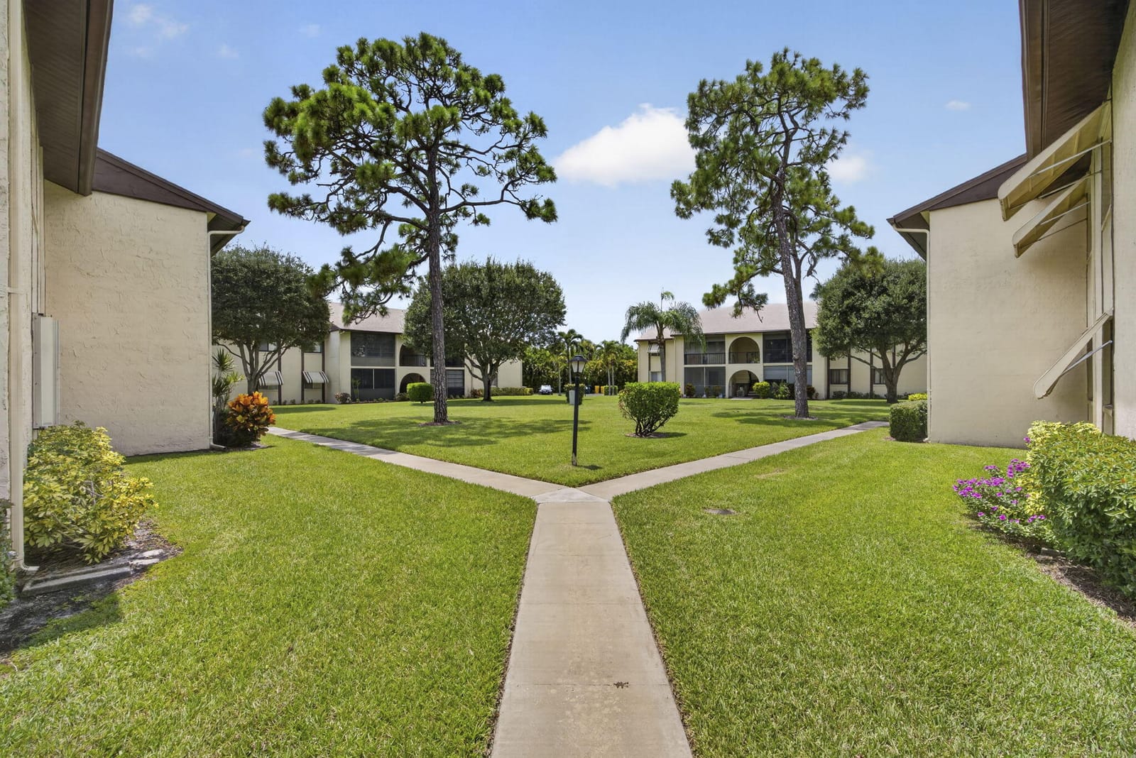 3625 LA AIRES Court C-1 — photo 3