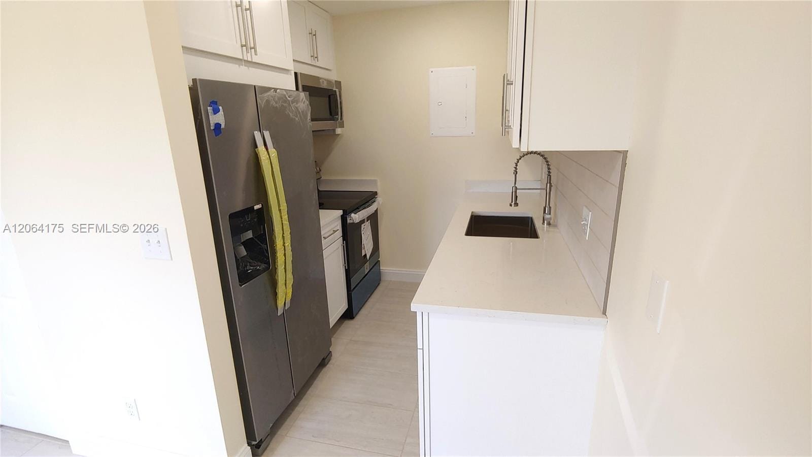 8921 NW 28th Drive 62 — photo 3