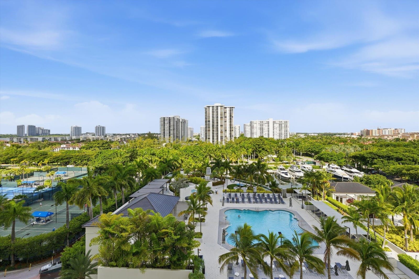 7000 W Island Boulevard 907, Aventura, FL 33160 photo 27