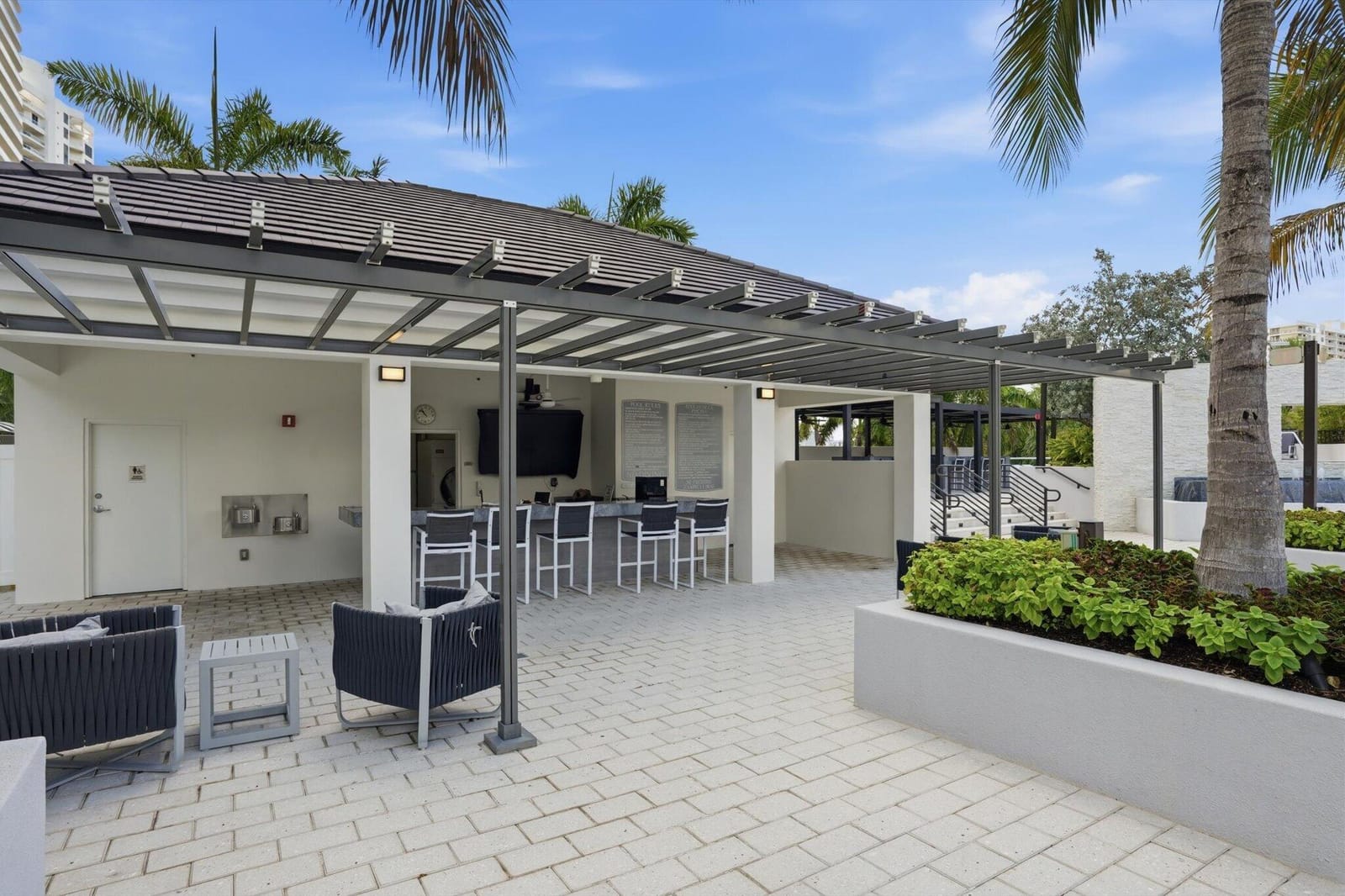 7000 W Island Boulevard 907, Aventura, FL 33160 photo 29