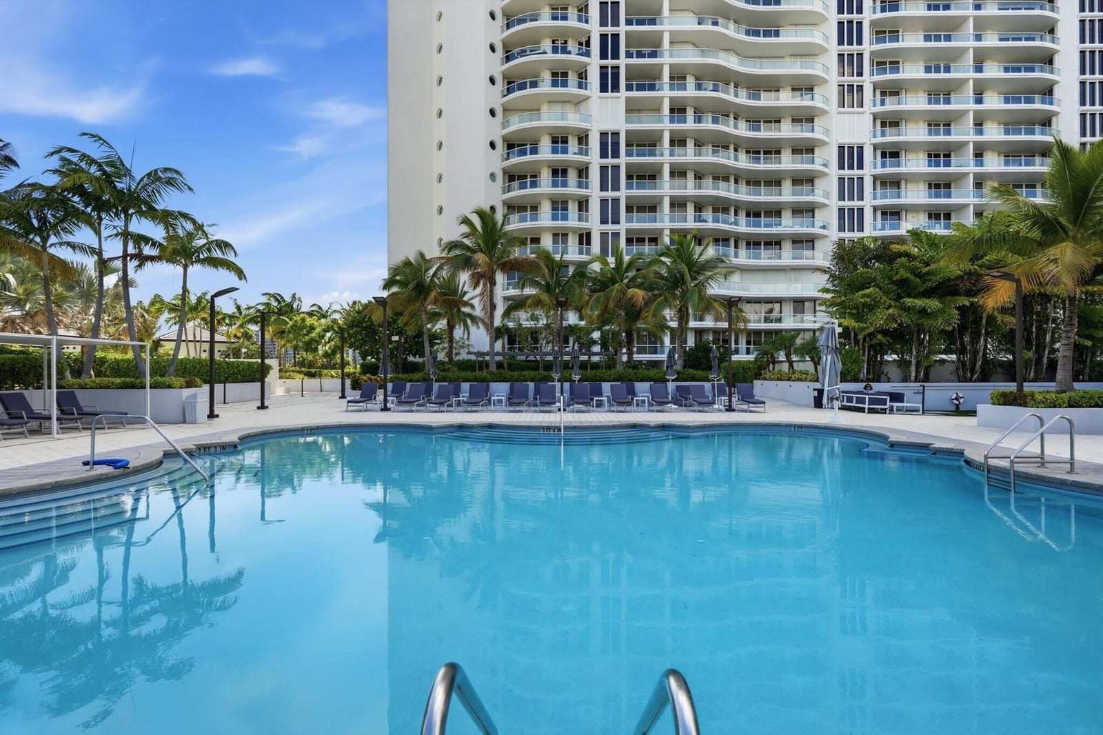 7000 W Island Boulevard 907, Aventura, FL 33160 photo 30