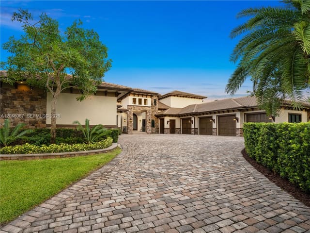 3724 Pine Lake Drive, Weston, FL 33332