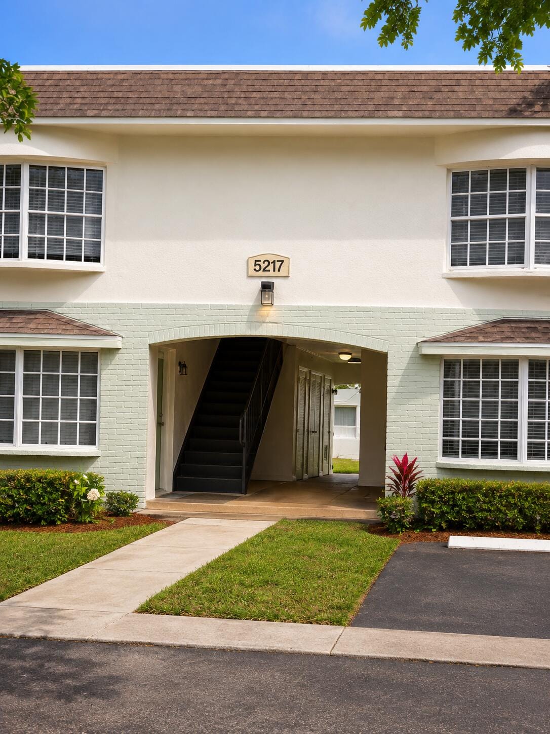 5217 NW 18th Street 3D, Lauderhill, FL 33313 photo 3