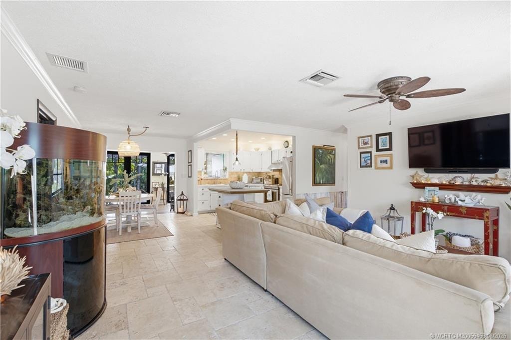 411 SE Krueger Parkway, Stuart, FL 34996 photo 8