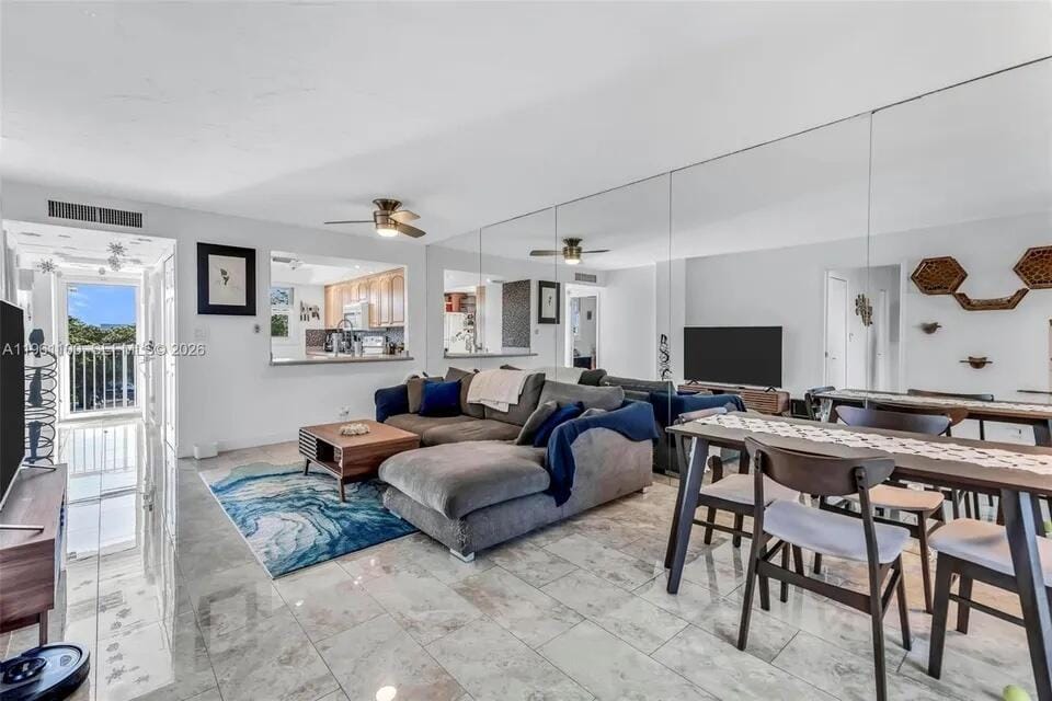 120 Royal Park Drive 4F — photo 3