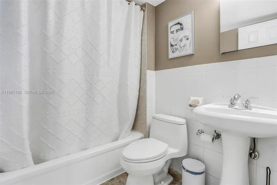 120 Royal Park Drive 4F — photo 6