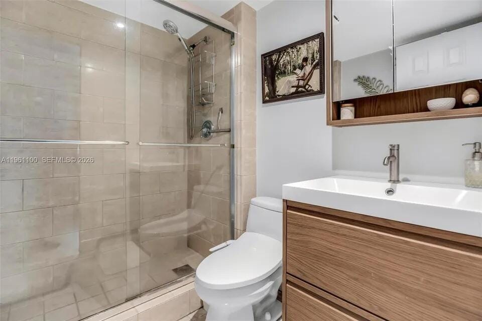 120 Royal Park Drive 4F — photo 8