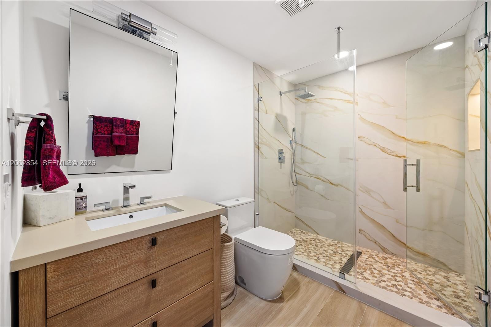 888 Biscayne Boulevard 2009 — photo 10