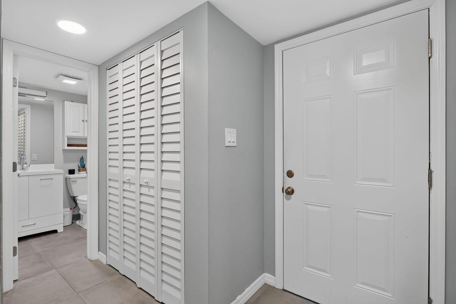 3301 NW 47th Terrace 308 — photo 11